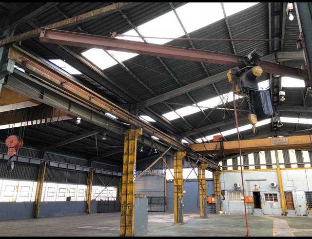2,200M² WAREHOUSE FOR SALE IN DELVILLE